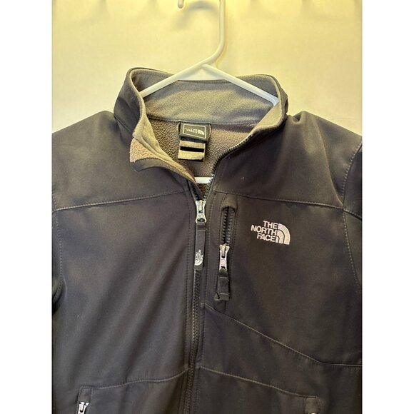 The North face black‎ jacket (boys 10/12) - Picture 2 of 6